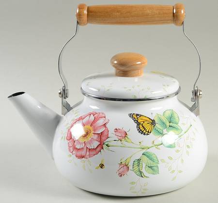 Butterfly Meadow Metal Kettle & Lid