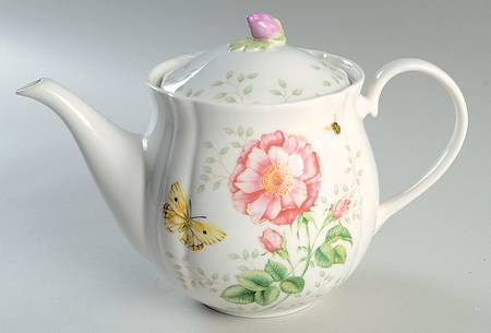 Butterfly Meadow Teapot & Lid by Lenox