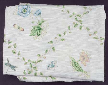 Butterfly Meadow 70" Round Tablecloth