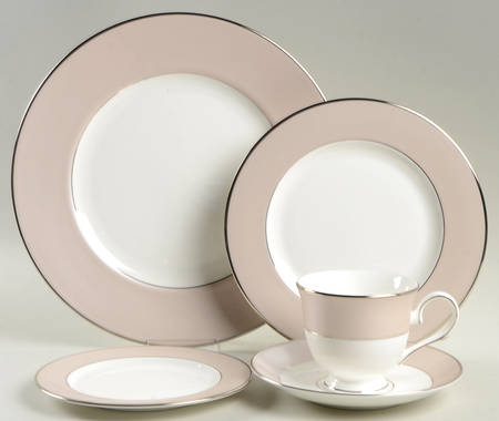Federal Platinum Frost 5 Piece Place Setting
