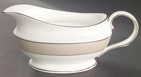 Federal Platinum Frost Gravy Boat