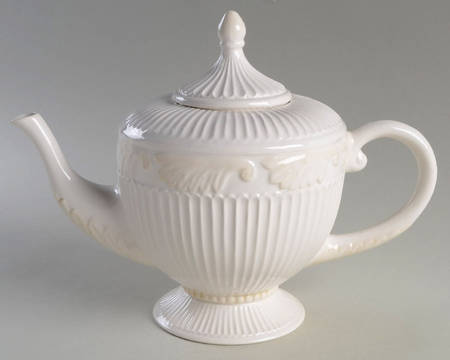 Butler's Pantry Teapot & Lid