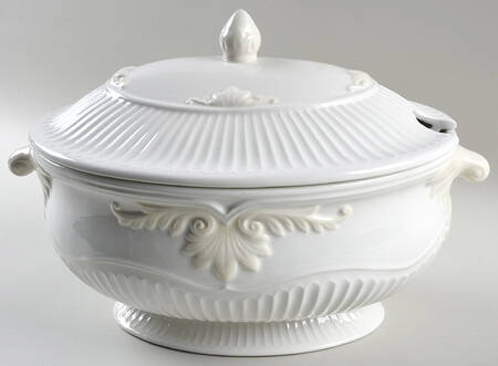 Butler's Pantry Oval Tureen & Lid