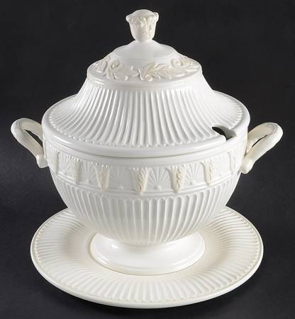 Butler's Pantry Tureen & Lid w/Underplate