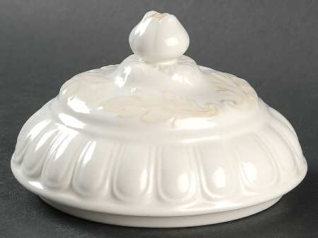 Butler's Pantry Lid for Sugar Bowl