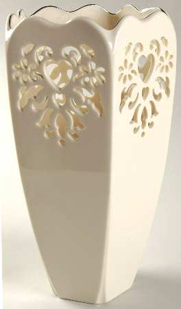 Eternal Hearts Collection 10" Vase