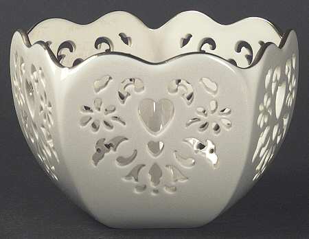 Eternal Hearts Collection 10" Pierced Round Bowl
