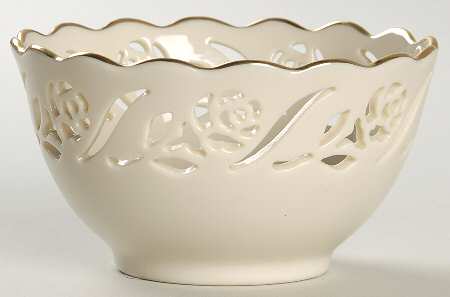Rosebud Collection 4" Pierced Round Bowl