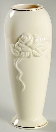 Rosebud Collection 7" Bud Vase