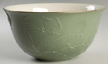 Pressed Leaves Collection Centerpiece