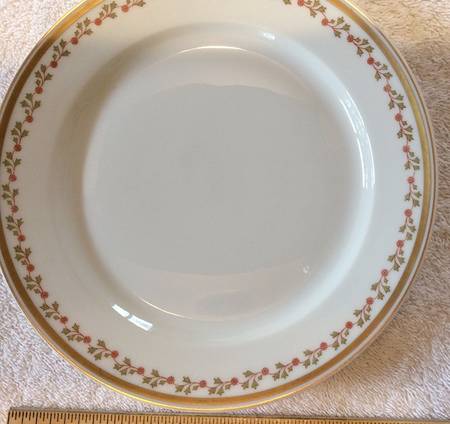 LAT34 Salad Plate