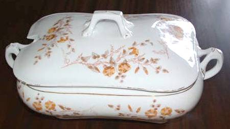 1942 Rectangular Tureen & Lid