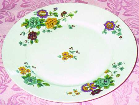 LEG20 Dinner Plate