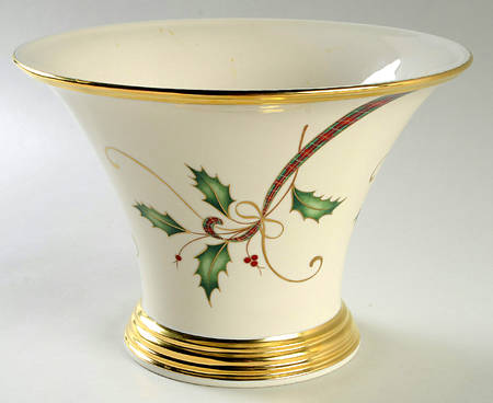 Holiday Nouveau Gold Centerpiece/Console Bowl