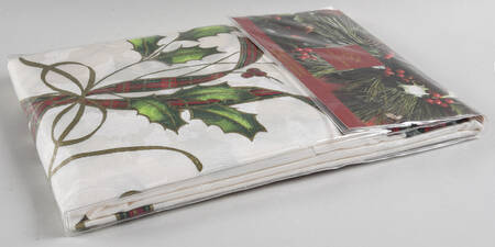 Holiday Nouveau Gold 70" X 72" Cloth Shower Curtain