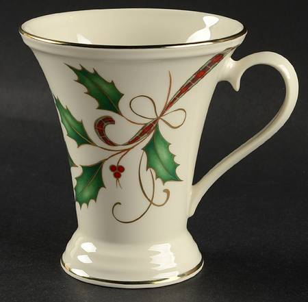 Holiday Nouveau Gold Accent Mug
