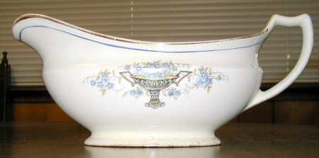 LIA31 Gravy Boat
