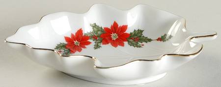 Poinsettia (White Background) 5" Leaf Dish