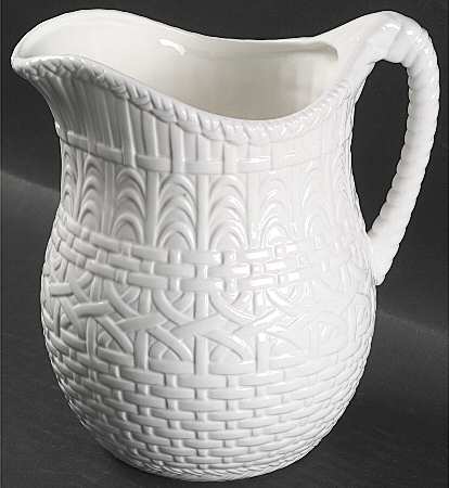 Wicker Basket 48 Oz Pitcher
