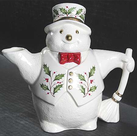 Holiday (Dimension) Figural Teapot & Lid