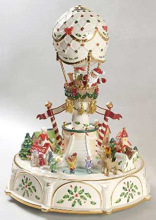 Holiday (Dimension) Balloon Ride Musical Centerpiece
