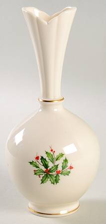 Holiday (Presidential)  High Vase (Bulbous)