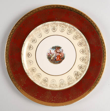 LP10 Dinner Plate by La Petite China
