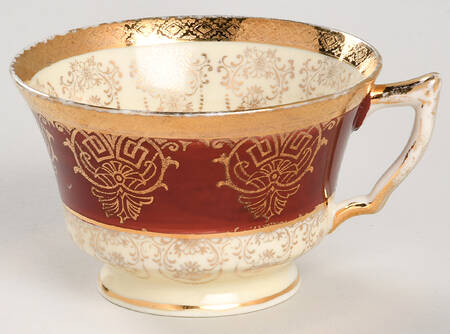 LP10 Footed Cup