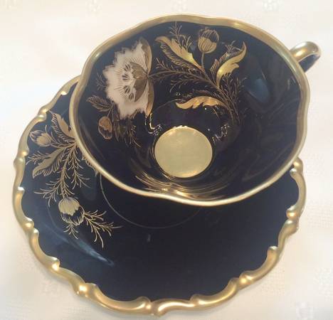 LND2 Footed Cup & Saucer Set