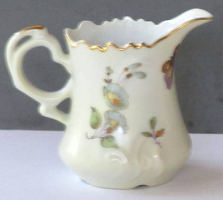 LEF34 Creamer