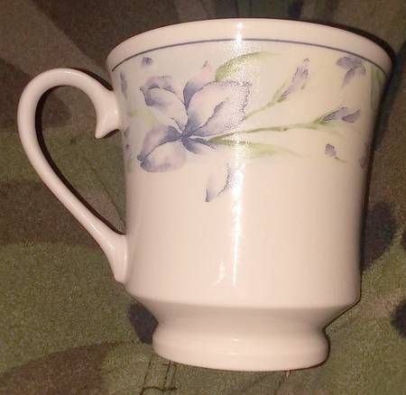 Romantic Florals Footed Cup