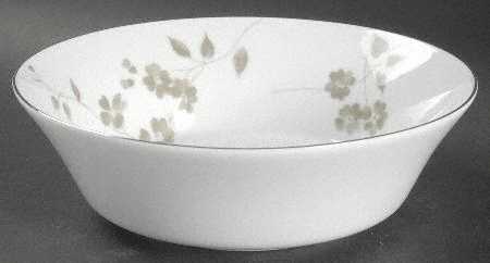 Sophia Floral 9" Round Vegetable Bowl