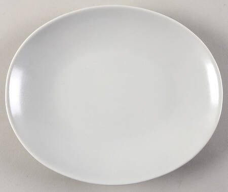 Frost White (Round) 9" Oval Serving Platter