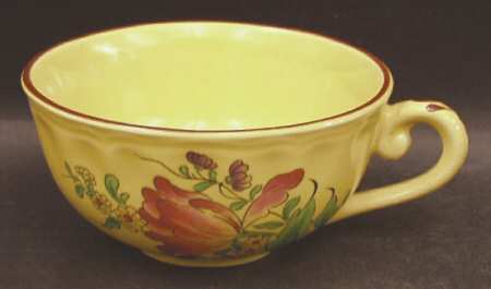 Old Strasbourg (Yellow Background, Roses) Flat Cup