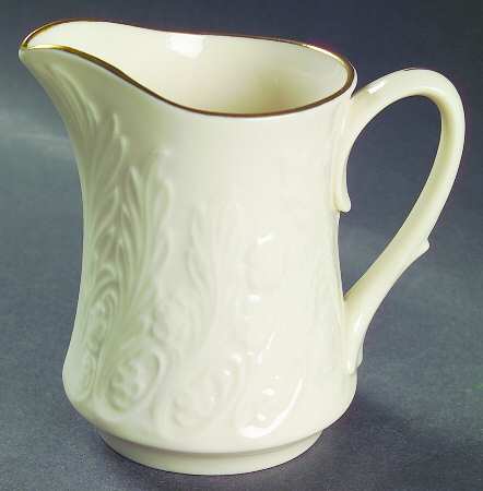 Country Flowers Creamer