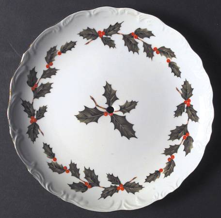 LEF15 (Scalloped) Round Serving Plate with Handle (DP)