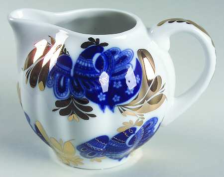 Golden Garden Creamer