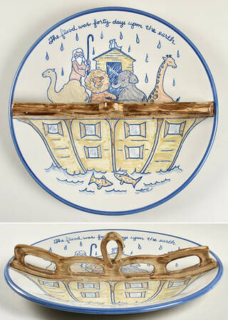Noah's Ark 13" Cookie Platter w/Center Holder