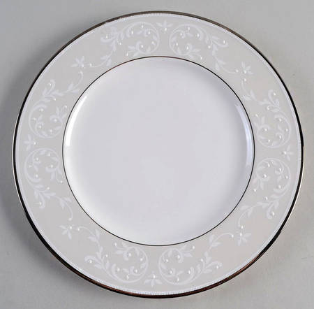 Opal Innocence Accent Luncheon Plate