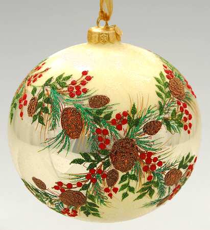 Williamsburg Boxwood & Pine Jumbo Ornament