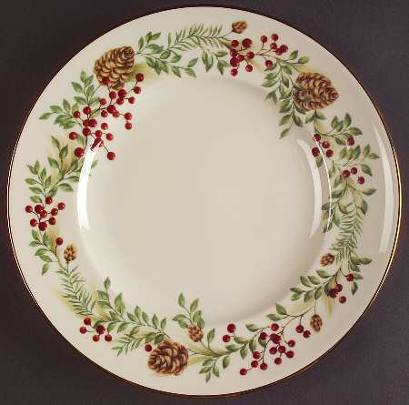 Williamsburg Boxwood & Pine Luncheon Plate