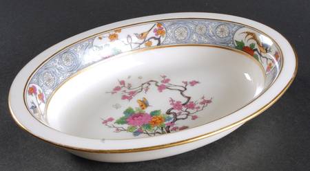 Ming-Birds (Newer, Cream, Gold Backstamp) 9" Oval Vegetable Bowl