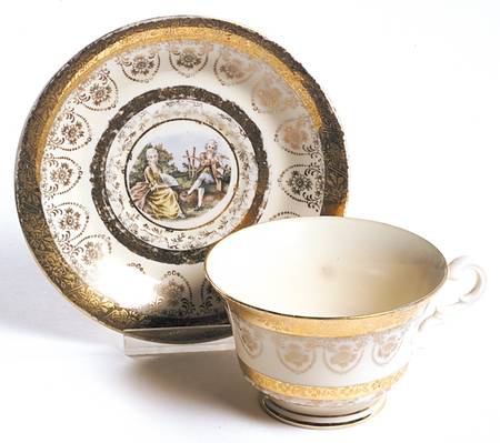 LP17 Footed Cup & Saucer Set