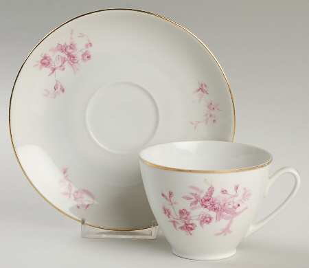 Cornelia Flat Cup & Saucer Set by Loucky