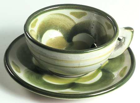 LOU11 Oversized Cup & Saucer Set