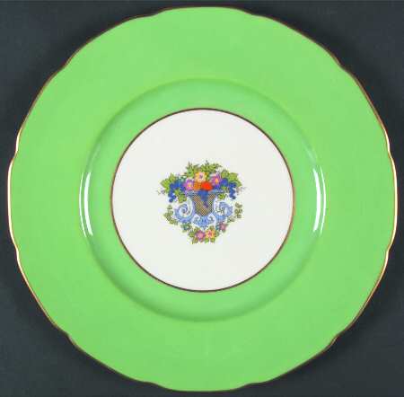 D354G Green (Scalloped) by Lenox