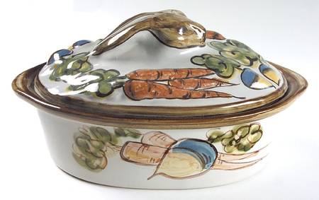 LOU12 2 Quart Oval Covered Casserole