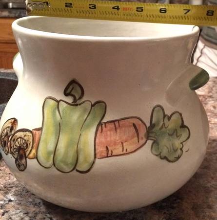 LOU12 Covered Soup Bowl No Lid