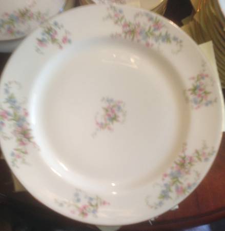 Lim206 by Limoges-French