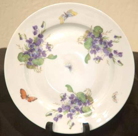 LIM221 by Limoges-French